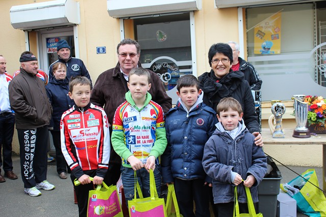PODIUMS DE LAVARDIN 7/4